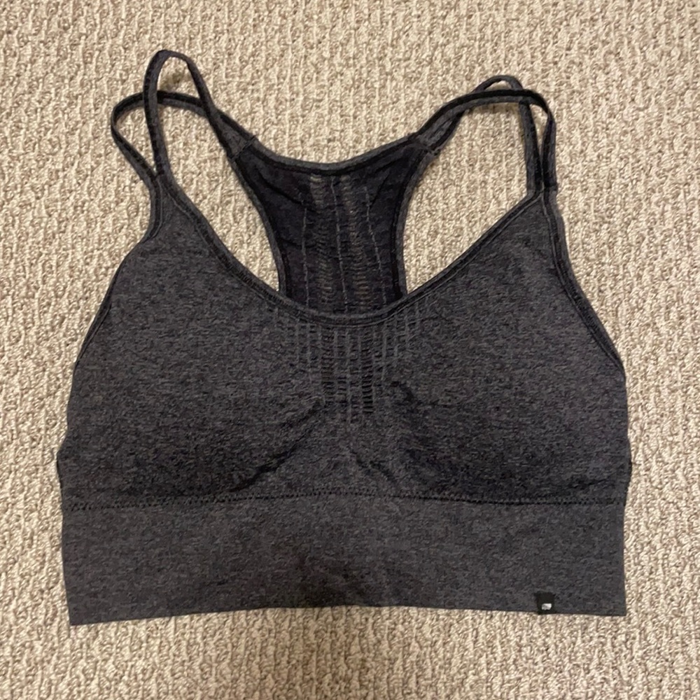*Like New* Marika size M/L heathered gray sports bra w/ pads